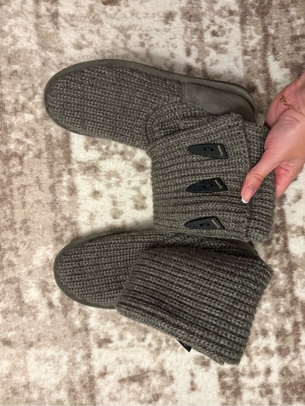 Knit Fold-Over Booties - Olive Gray